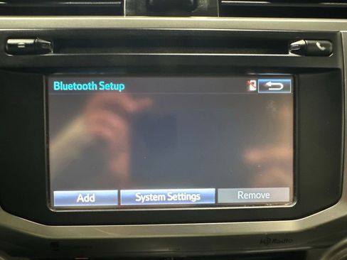 Used 2015 Toyota 4Runner SR5 AWD/4WD image 30