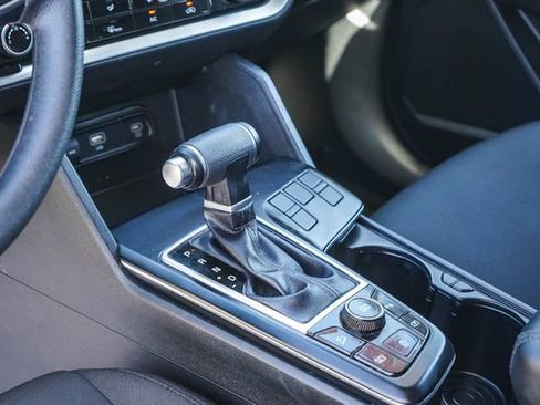 Certified 2023 Kia Sportage LX image 21