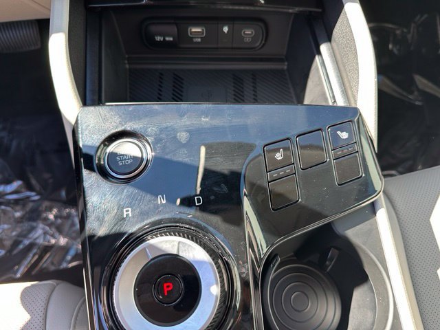 Used 2025 Kia Sportage EX AWD/4WD image 24