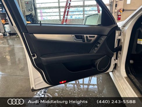 Used 2013 Mercedes-Benz C 300 4MATIC Sedan image 12