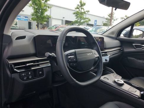 Used 2026 Kia Sportage EX w/ EX Panoramic Sunroof Package AWD/4WD image 19