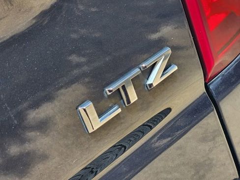 Used 2024 Chevrolet Silverado 1500 LTZ AWD/4WD image 12
