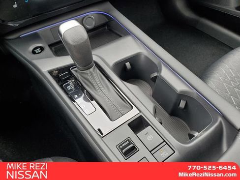 New 2026 Nissan Sentra SV w/ SV Convenience Package FWD image 16