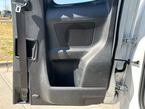Used 2017 Toyota Tacoma SR5 AWD/4WD image 27