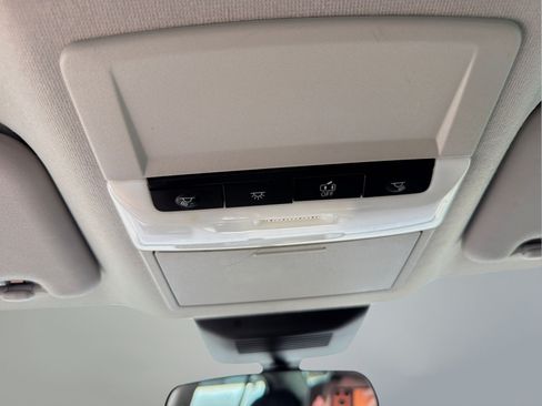 Certified 2021 Nissan Sentra SV FWD image 25