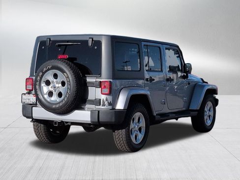 Used 2014 Jeep Wrangler Unlimited Sahara w/ Connectivity Group image 5