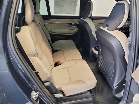 New 2026 Volvo XC90 B6 Plus w/ Protection Package Premier image 12