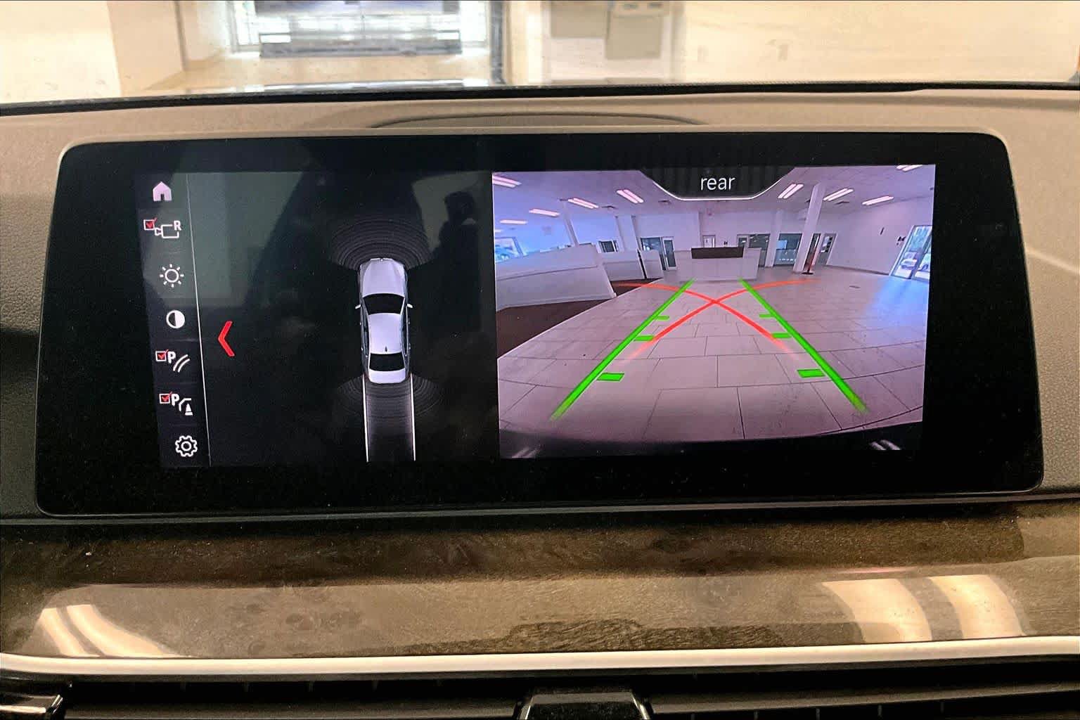Used 2019 BMW 540i w/ Convenience Package RWD image 24