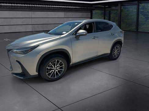 Certified 2024 Lexus NX 250 FWD w/ Towing Package (2000 Lbs) image 4