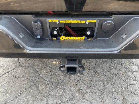 Used 2023 Chevrolet Silverado 3500 W/T w/ Gooseneck/5TH Wheel Package AWD/4WD image 4