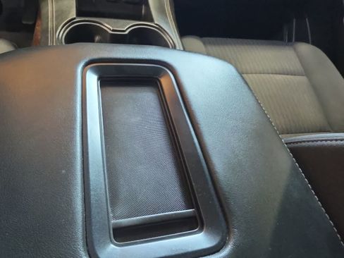 Used 2019 GMC Yukon SLE w/ Convenience Package AWD/4WD image 19
