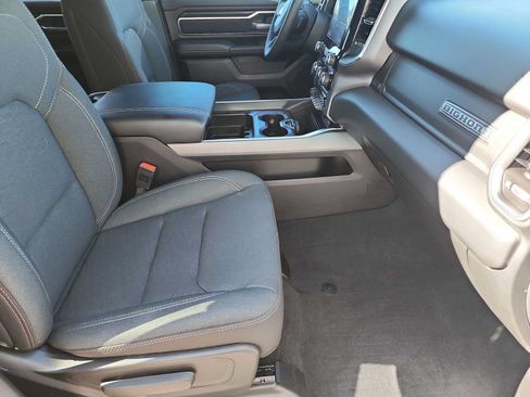 Used 2025 RAM 1500 Big Horn AWD/4WD image 18