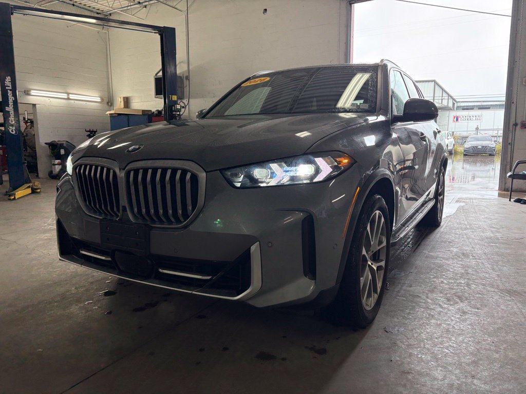 Used 2026 BMW X5 xDrive40i AWD/4WD image 7