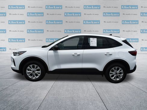 Used 2025 Ford Escape Active AWD/4WD image 9