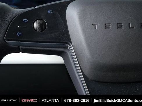 Used 2022 Tesla Model X Plaid image 10