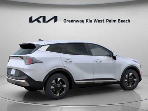 New 2026 Kia Sportage LX FWD image 8