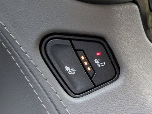 Used 2019 Chevrolet Tahoe LT RWD image 23