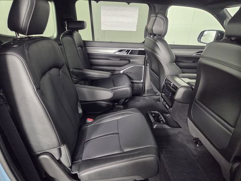 New 2026 Jeep Grand Wagoneer Limited AWD/4WD image 19