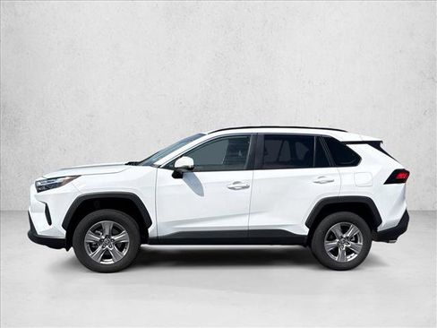 Certified 2025 Toyota RAV4 XLE FWD image 8