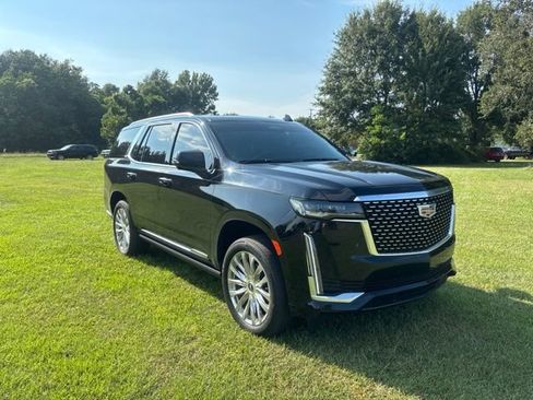 Used 2022 Cadillac Escalade Premium Luxury w/ Performance Package RWD image 3