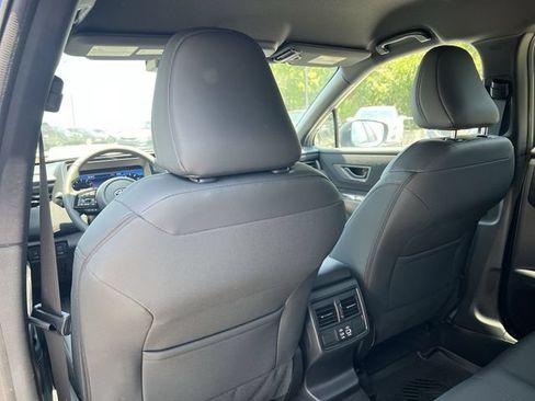 Used 2026 Subaru Outback Premium w/ Premium/Limited Package 2 AWD/4WD image 31