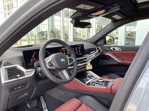 New 2026 BMW X6 xDrive40i w/ Executive Package image 9