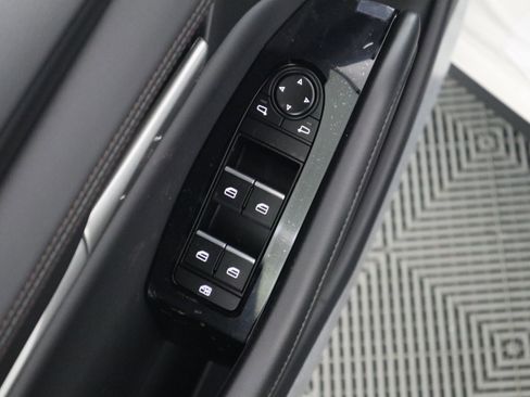 New 2026 MAZDA MAZDA3 2.5 S Sedan w/ Preferred Pkg image 32