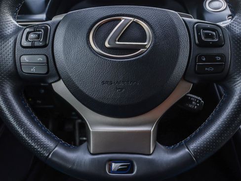 Used 2016 Lexus RC F image 15