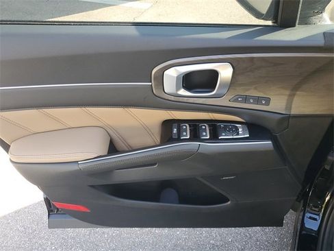 New 2026 Kia Sorento SX Prestige w/ Olive Brown Leather Package image 21
