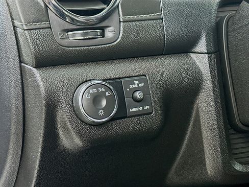 Used 2017 Buick Enclave Premium w/ Experience Buick Package image 10