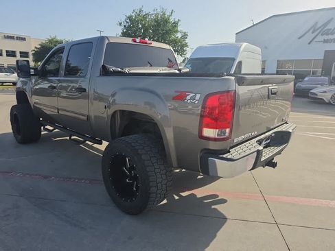 Used 2013 GMC Sierra 1500 SLE w/ Power Tech Package AWD/4WD image 2