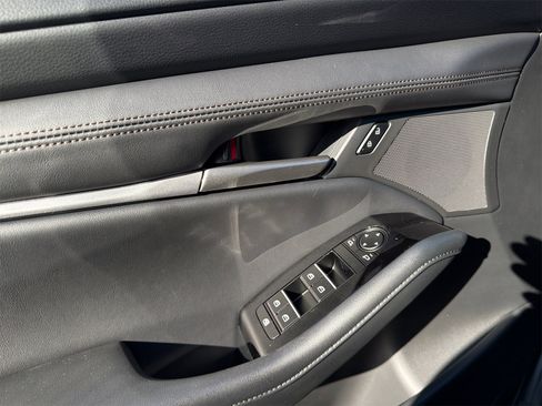 New 2026 MAZDA MAZDA3 s image 32