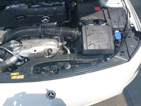 Used 2019 Mercedes-Benz A 220 image 32