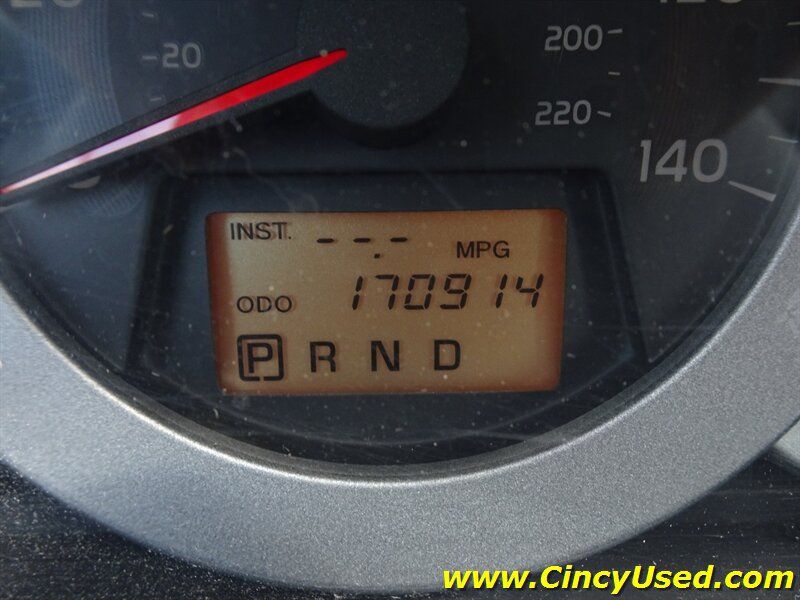 Used 2011 Toyota RAV4 4WD w/ Base L4 Extra Value Pkg image 16
