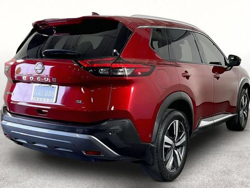 Used 2023 Nissan Rogue SL w/ SL Premium Package FWD image 4