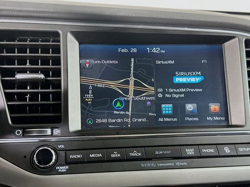 Used 2017 Hyundai Elantra Limited w/ Limited Tech Package 04 image 22