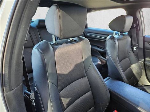 Used 2021 Honda Accord Sport image 22