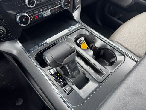 New 2026 Ford F150 Lariat w/ Equipment Group 502A High image 19