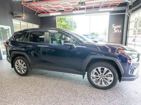 Used 2024 Toyota RAV4 XLE Premium w/ Weather Package AWD/4WD image 5