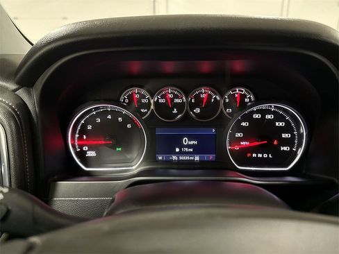 Used 2022 Chevrolet Silverado 1500 LT Trail Boss w/ Convenience Package II image 11