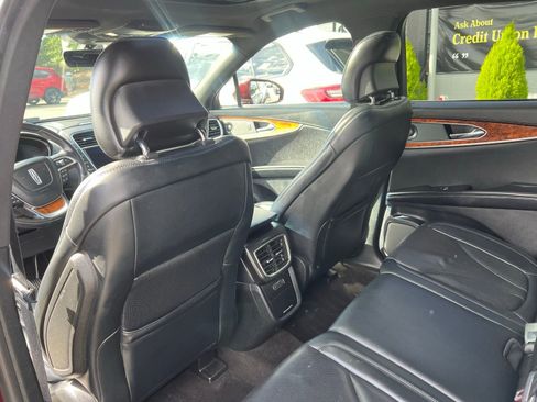 Used 2019 Lincoln Nautilus Reserve AWD/4WD image 24