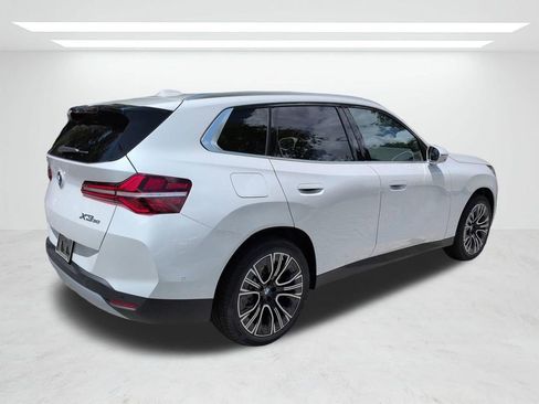 New 2026 BMW X3 xDrive30 w/ Premium Package AWD/4WD image 4