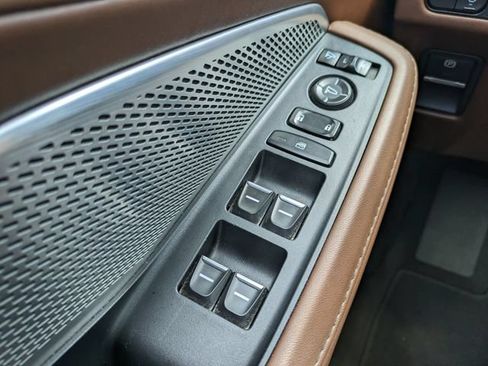 Used 2022 Acura MDX FWD w/ Technology Package image 21