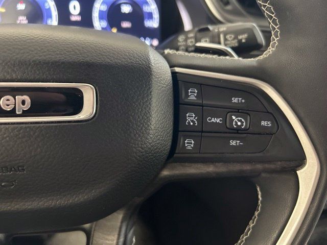 Used 2023 Jeep Grand Cherokee L Limited w/ Luxury Tech Group II AWD/4WD image 26