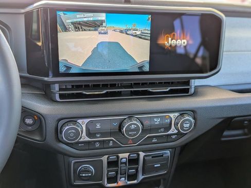 New 2026 Jeep Gladiator Sport image 15