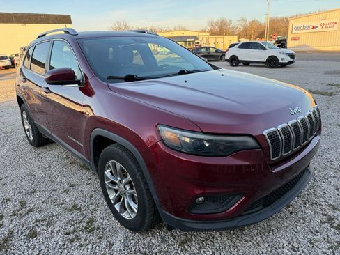 Used 2020 Jeep Cherokee Latitude Plus w/ Cold Weather Group image 5