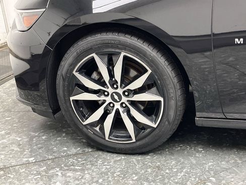 Used 2016 Chevrolet Malibu LT FWD image 28