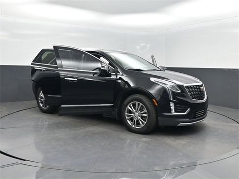 Used 2022 Cadillac XT5 Premium Luxury image 38