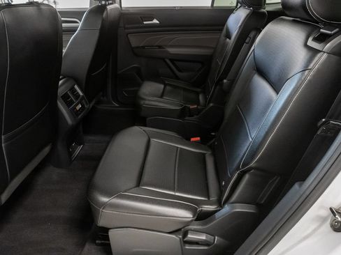 Used 2022 Volkswagen Atlas SE w/ Panoramic Sunroof Package AWD/4WD image 26