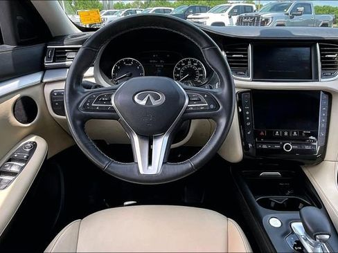 Used 2021 INFINITI QX50 Luxe w/ Cargo Package AWD/4WD image 8